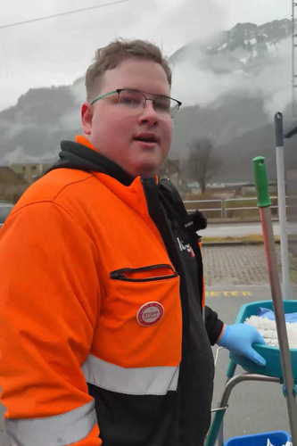 Fachmann/-frau Reinigungstechnik EFZ